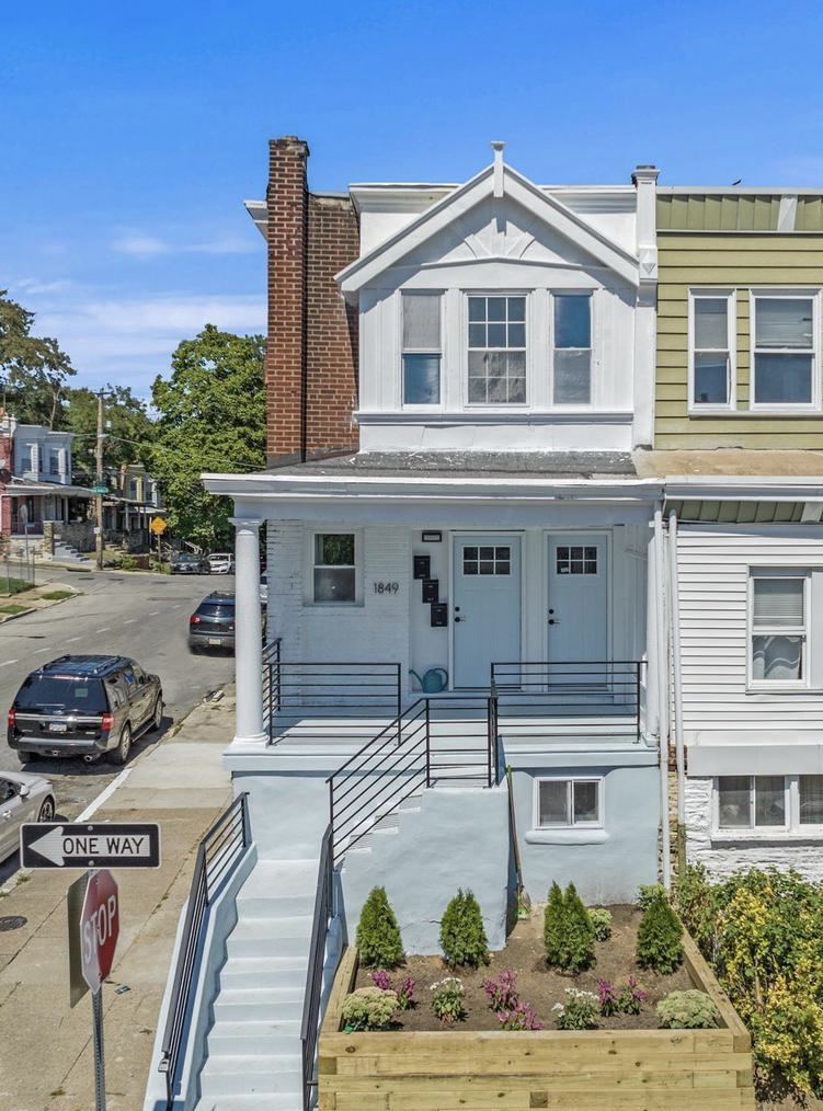 1849 West Albanus Street - B